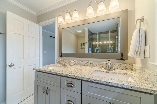 Building Photo - 691 Harbor Cove