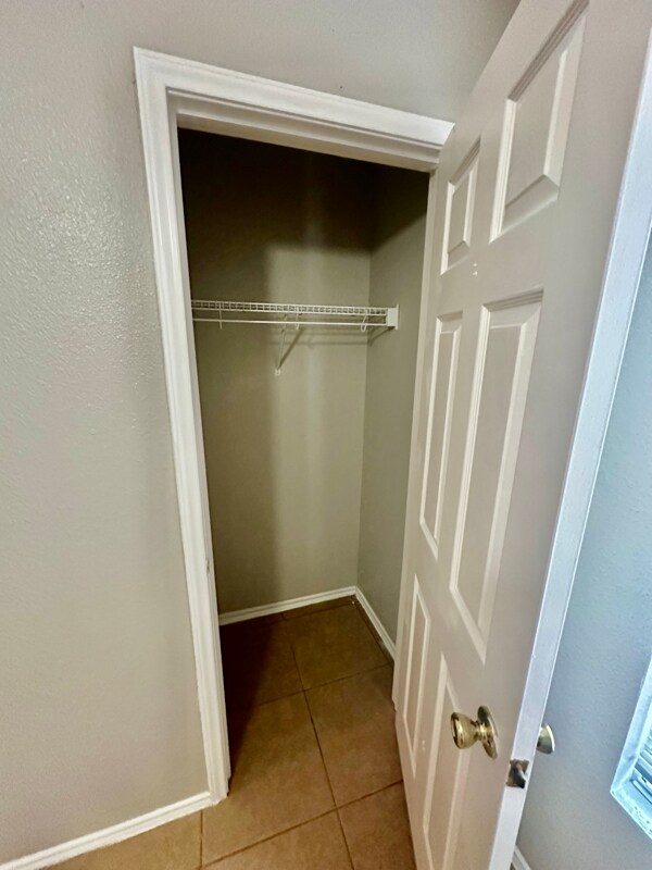 Building Photo - 15309 Kamary Ln