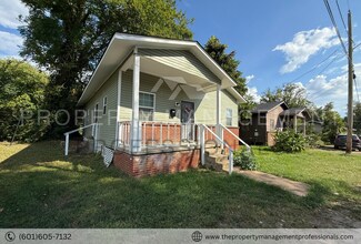 Building Photo - Cozy 3-Bedroom Home in a Convenient Location