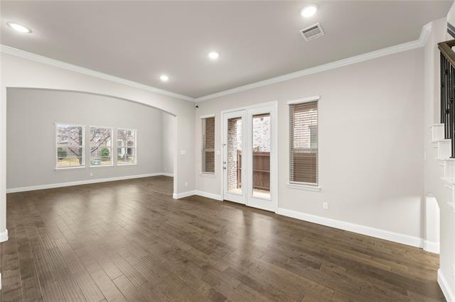 Building Photo - 5401 Tuscarora Trl