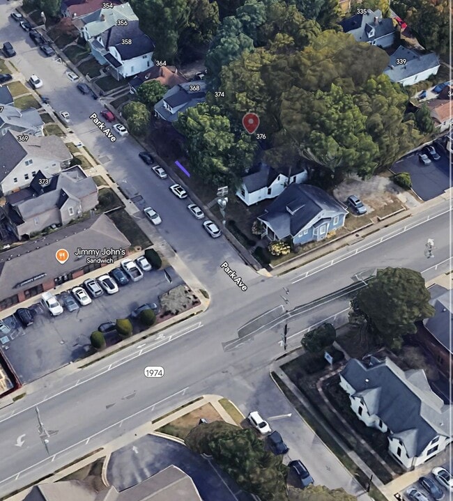 Building Photo - 376 Park Ave