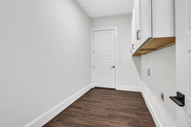 Building Photo - 1045 Peppy San Dr