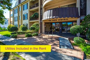 Building Photo - 215 N Kenwood St