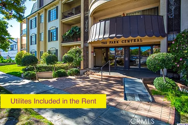 Building Photo - 215 N Kenwood St