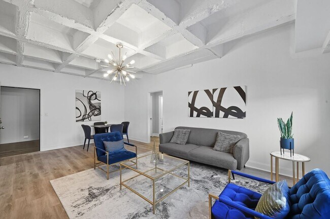 Building Photo - 3645 Peachtree Rd NE