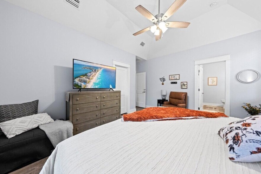 Building Photo - 88 Plantation Way