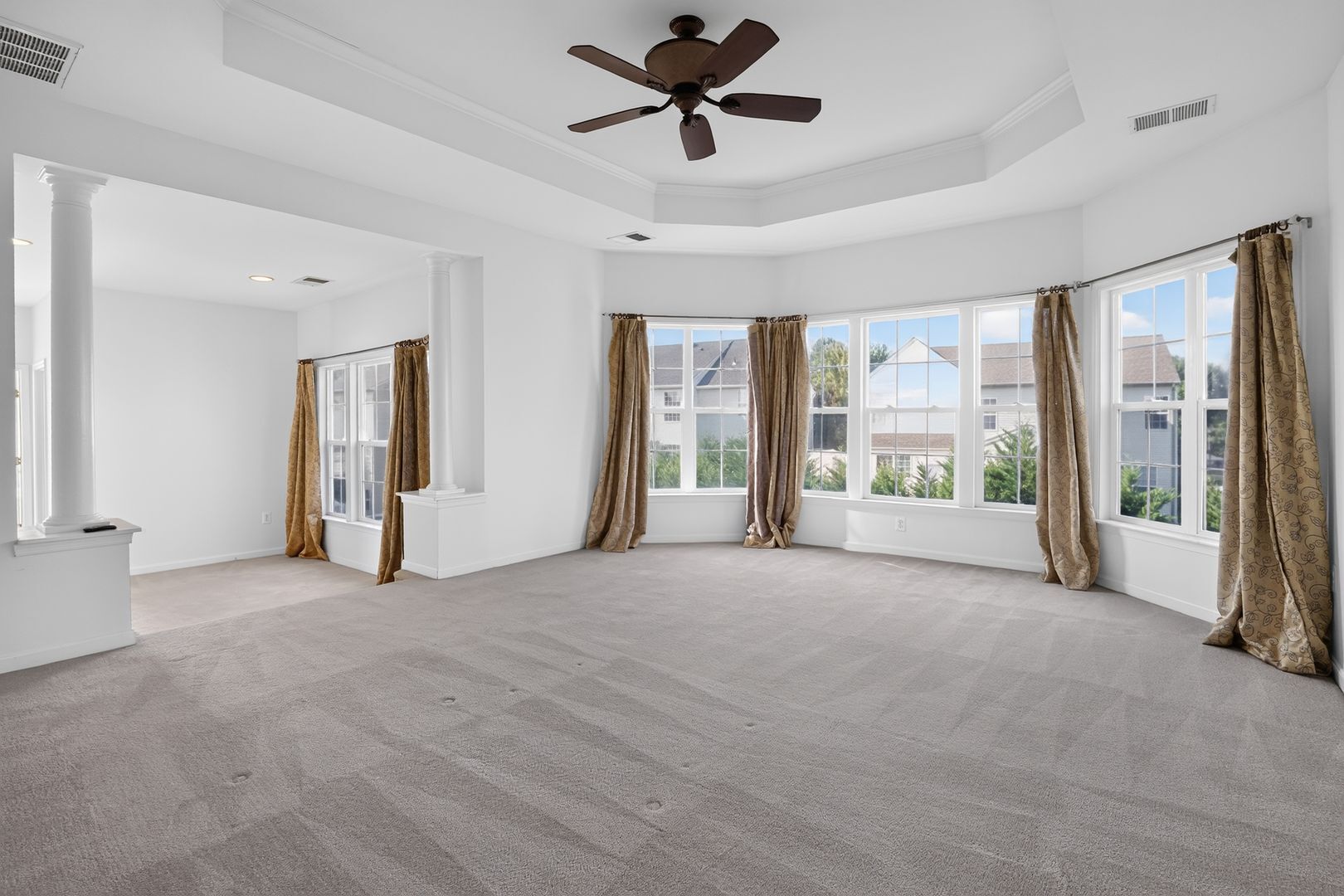 Building Photo - 44331 Apache Cir