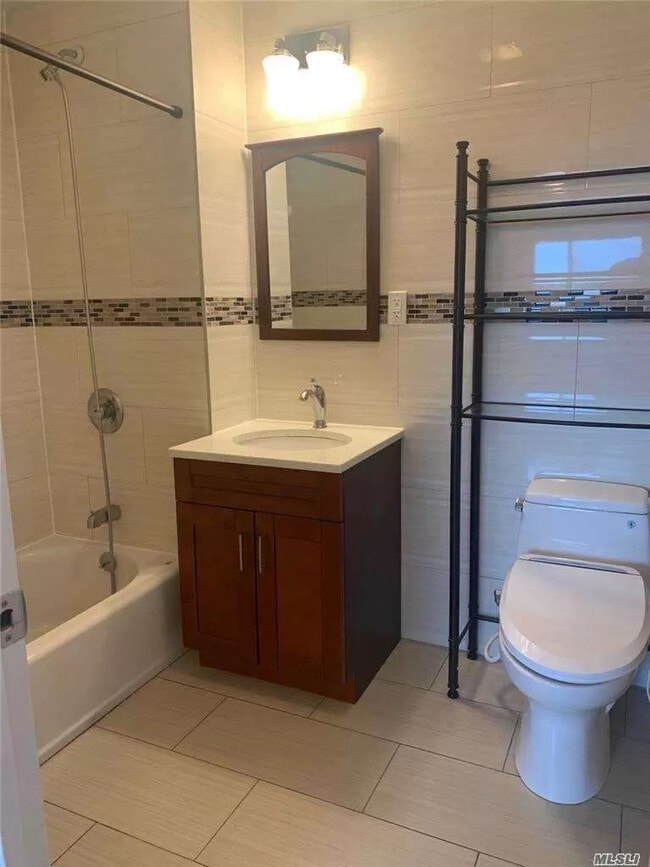 Building Photo - 6486 Wetherole St