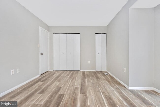 Building Photo - 7429 Mill Run Dr