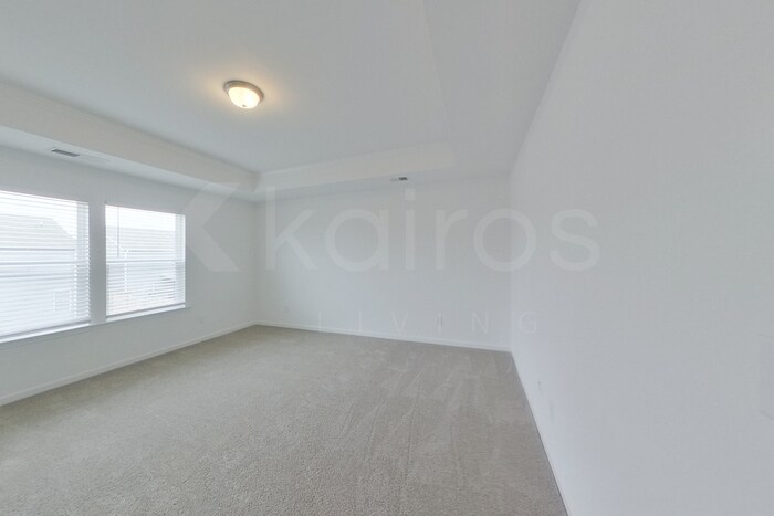 Building Photo - 107 Silver Maple Ln