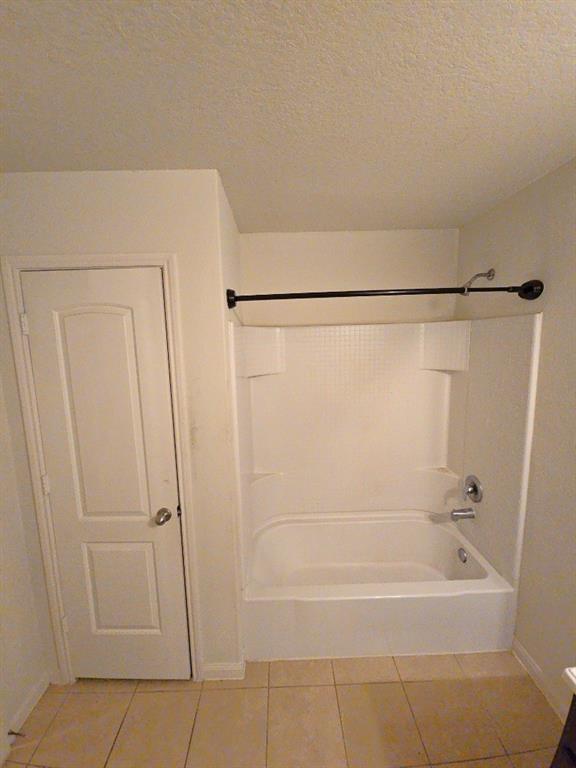 Building Photo - 1615 Pink Stone Dr