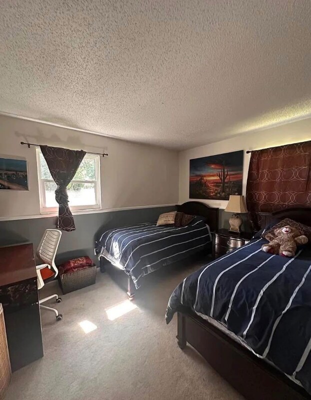 Building Photo - 257 S Fairbairn Dr