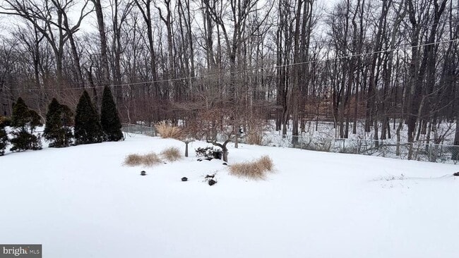 Building Photo - 4325 Majestic Ln