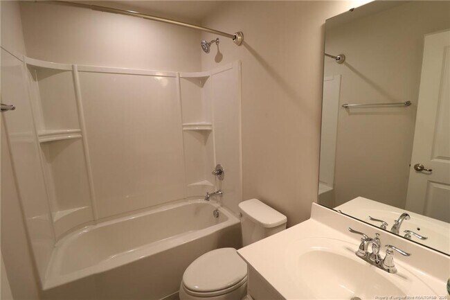 Building Photo - 244 Amber Acorn Ave