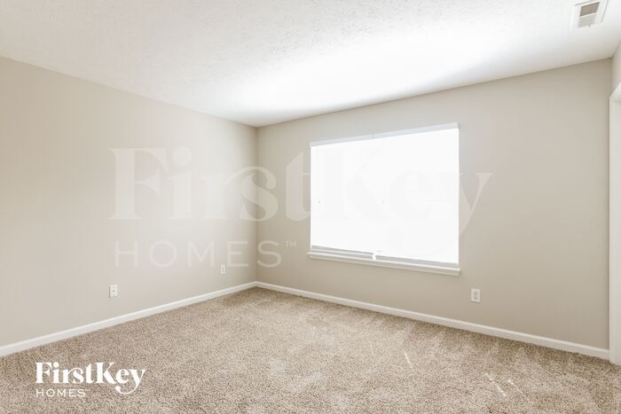 Building Photo - 3521 Ashgrove Dr