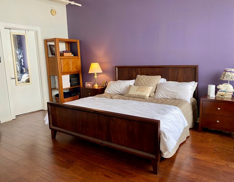 Master Bedroom - 805 Peachtree St NE