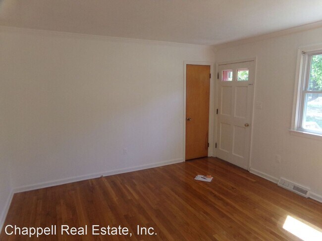 Building Photo - 2 br, 1 bath House - 15711 S. Crater Rd.