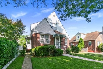 Building Photo - 82-51 257th St