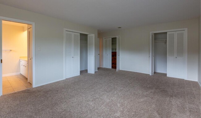 Building Photo - 1651 Rosita Rd