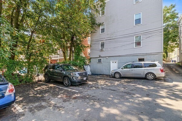 Building Photo - 112 Adams St