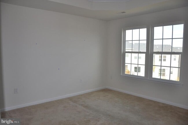 Building Photo - 905 Susan Cir