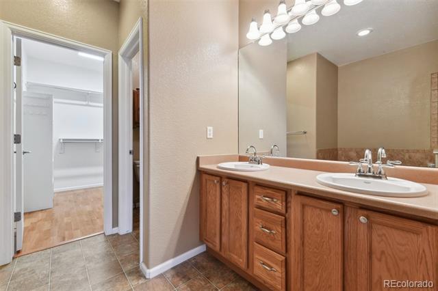 Building Photo - 11390 Navajo Cir