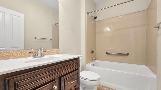 Building Photo - 55+ Amenity rich Pebble Creek community!