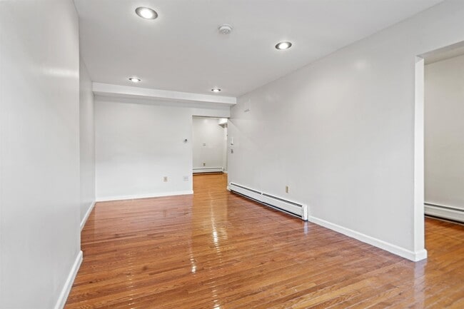 Building Photo - 800 Ocean Ave