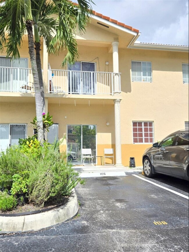 Building Photo - 6900 NW 179th St