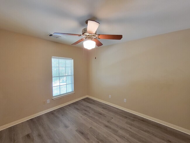 Building Photo - 7519 Redman Pass