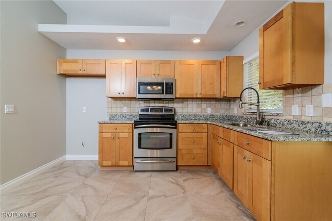 Building Photo - 2780 W Price Blvd