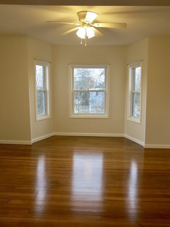 Building Photo - 218 Whitman Ave