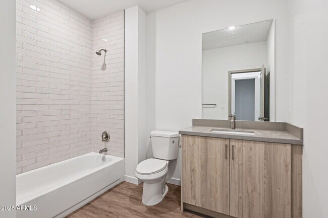 Building Photo - 2131 JENNIFER LYNN Way