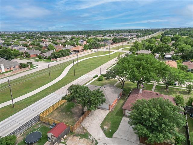 Building Photo - 1501 Springaire Ln