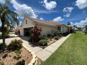 Building Photo - Short Term Rental ** Available 10/1/25 ** ...