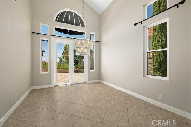 Building Photo - 22481 Ivy-Ridge