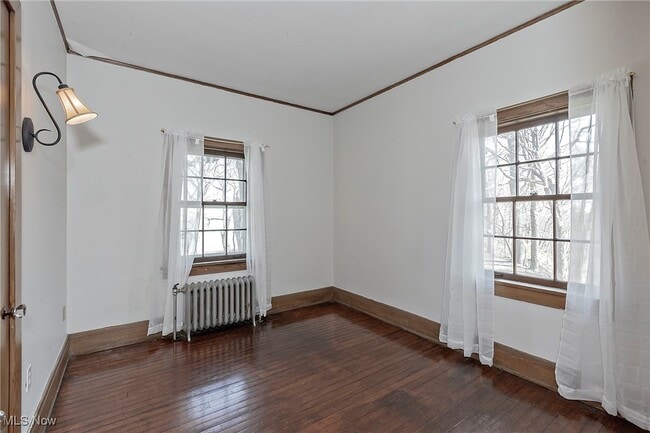 Building Photo - 283 Corning Dr