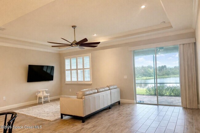 Building Photo - 5250 Hebron Dr