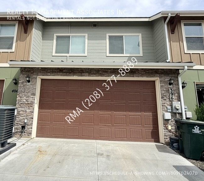 Building Photo - 396 N Traquair Ln