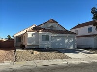 Building Photo - 2120 Running River Rd