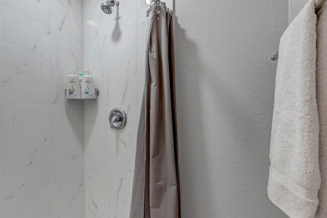 Building Photo - 4345 W 64th Ave