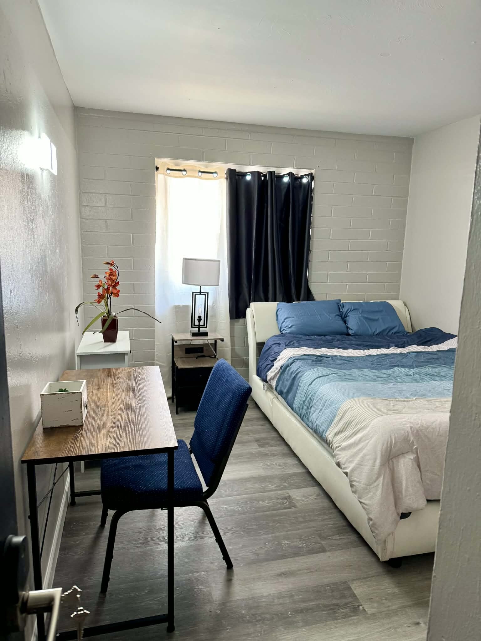 Building Photo - 6864 E Mary Dr