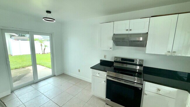 Building Photo - 5390 Warrior Ln