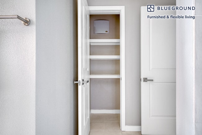 Building Photo - 1717 Toomey Rd