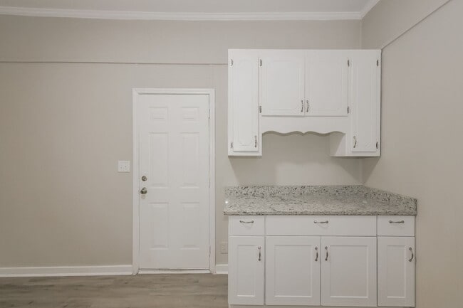 Building Photo - Charming Home in Quiet Griffin Neighborhood – For Rent