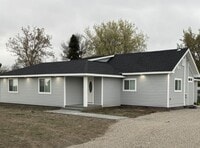 Building Photo - Completely Remodeled 4 Bed, 2 Bath Country Home – 1.5 Acres – Horse & Livestock Friendly!