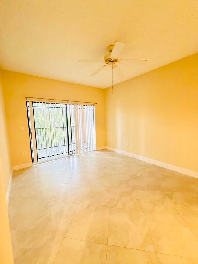 Building Photo - 2917 Tuscany Ct