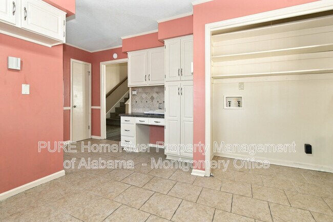 Building Photo - 2500 Bell Rd