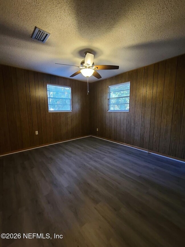 Building Photo - 365 SE Castillo Terrace