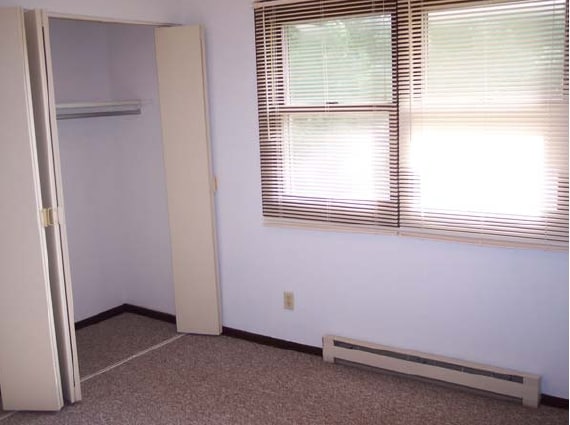 Building Photo - Riverstone Apartments